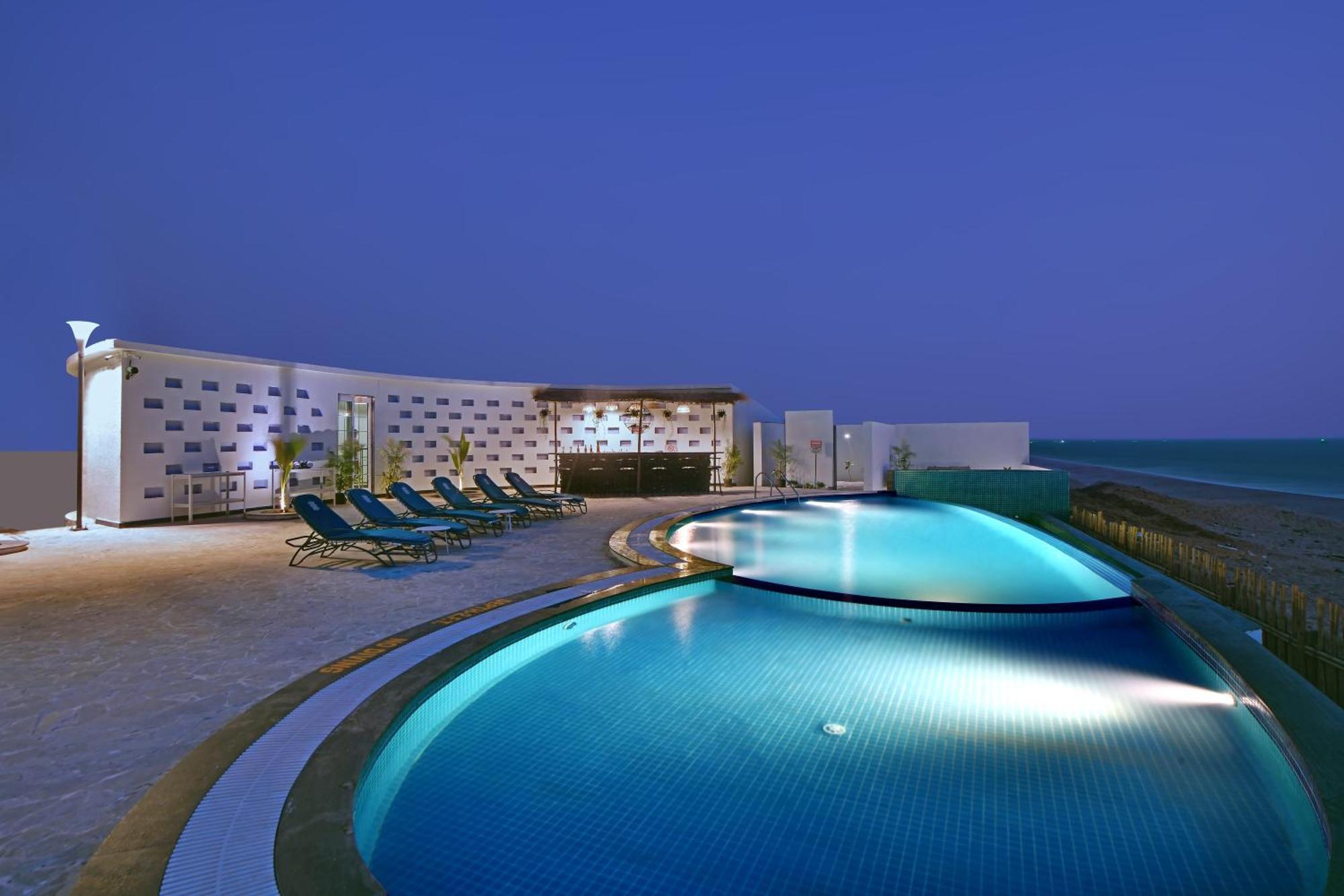 The Fern Leo Beach Resort , Madhavpur بوربندر المظهر الخارجي الصورة