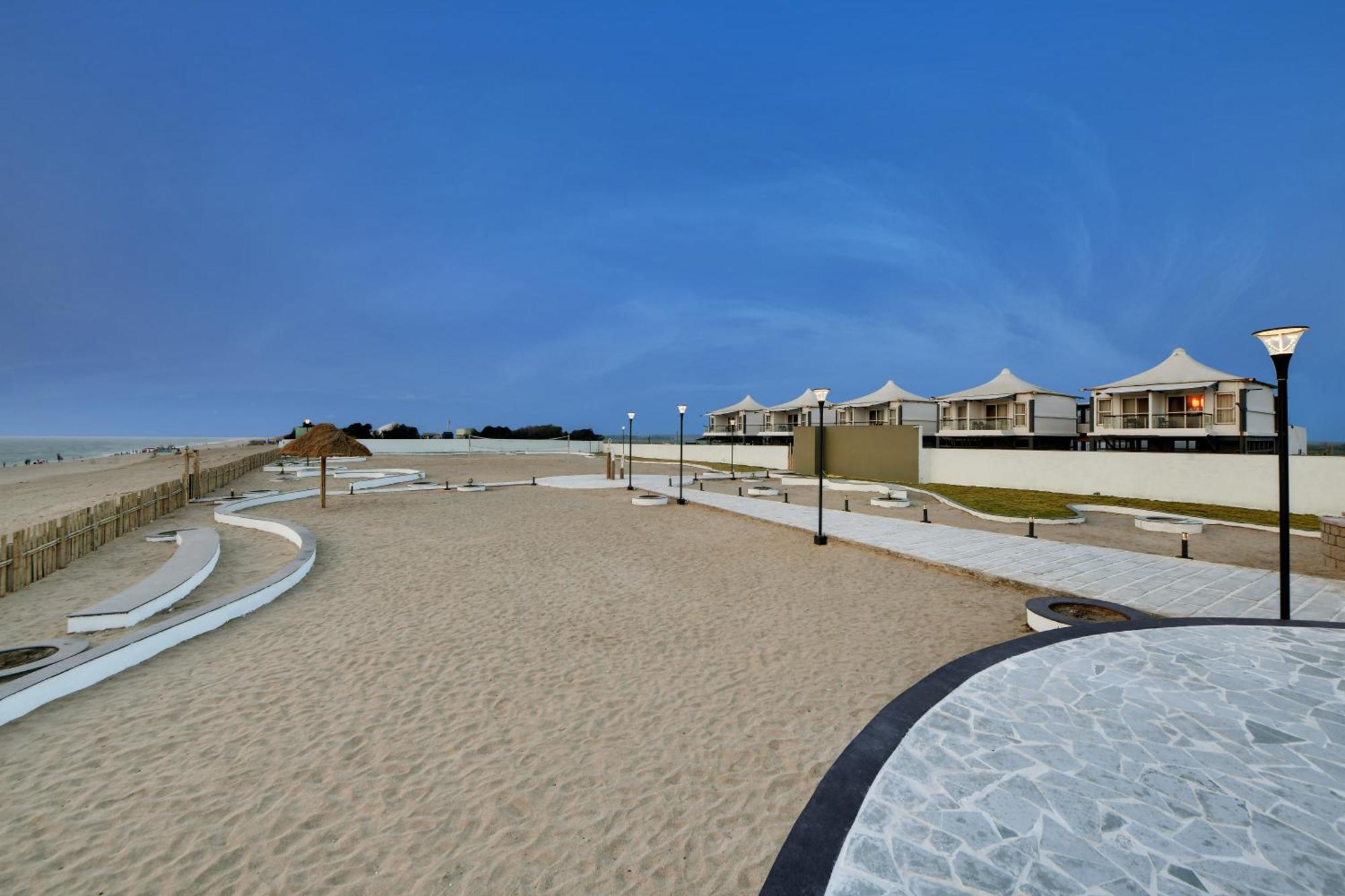 The Fern Leo Beach Resort , Madhavpur بوربندر المظهر الخارجي الصورة