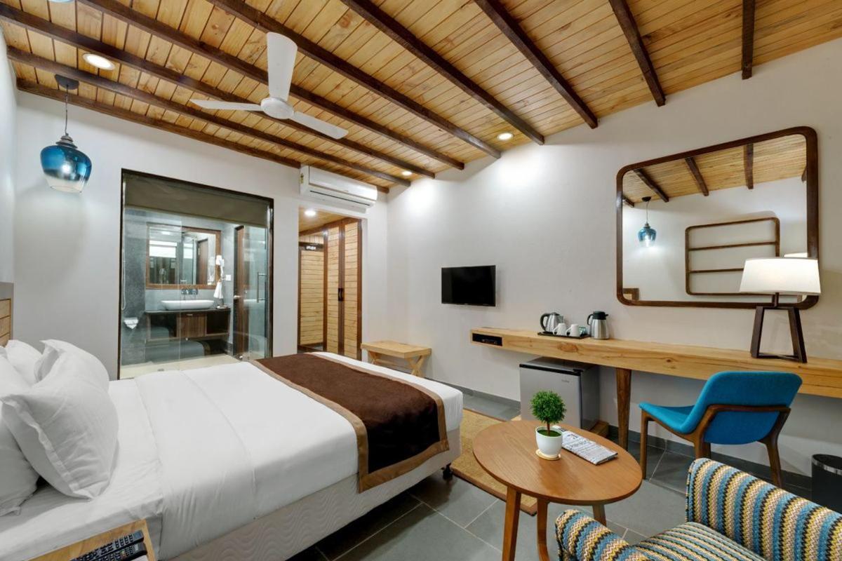 The Fern Leo Beach Resort , Madhavpur بوربندر المظهر الخارجي الصورة